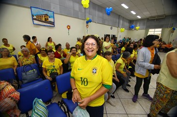 Aparecida Carlos da Silva, 66 anos, moradora do Recanto Caeté