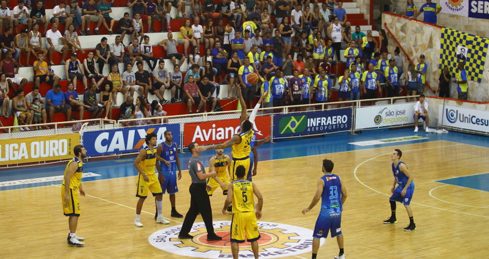 liga_ouro_basquete-21-claudio_vieira.jpg