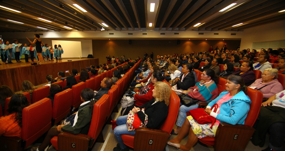 cv__8342-claudio_vieira.jpg
