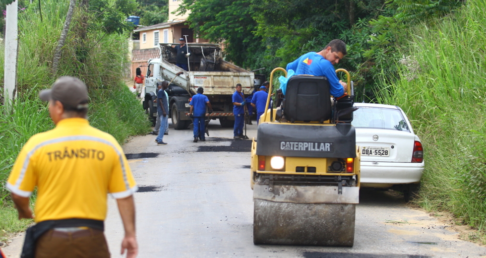 tapa_buraco_bairro_capuava-07-claudio_vieira.jpg