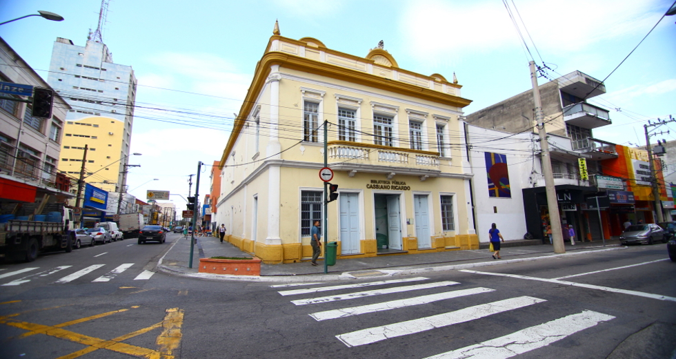 cv__6802-claudio_vieira.jpg