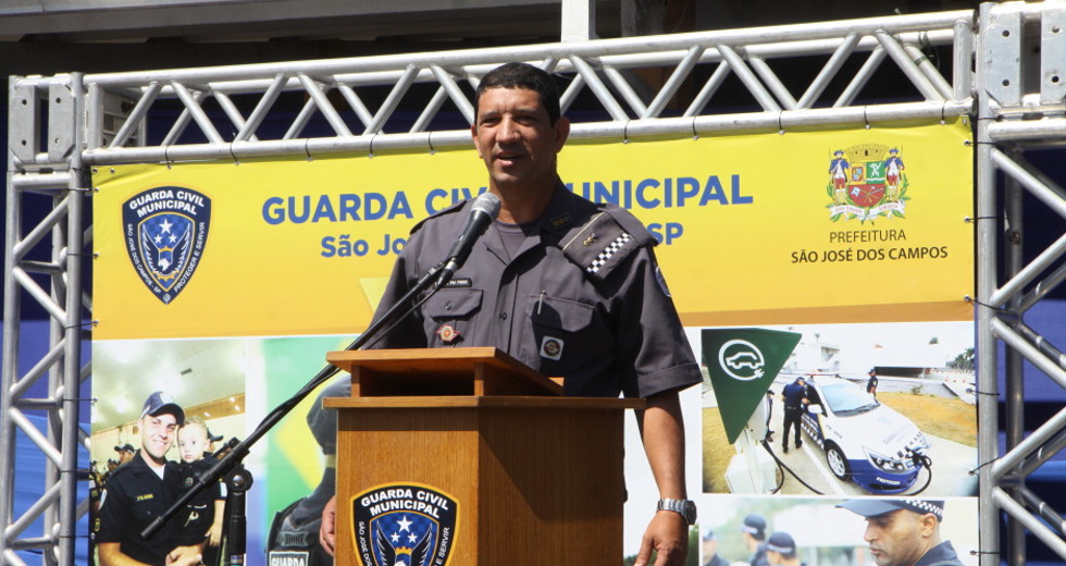 foto_charles-de-moura066pmsjc.jpg