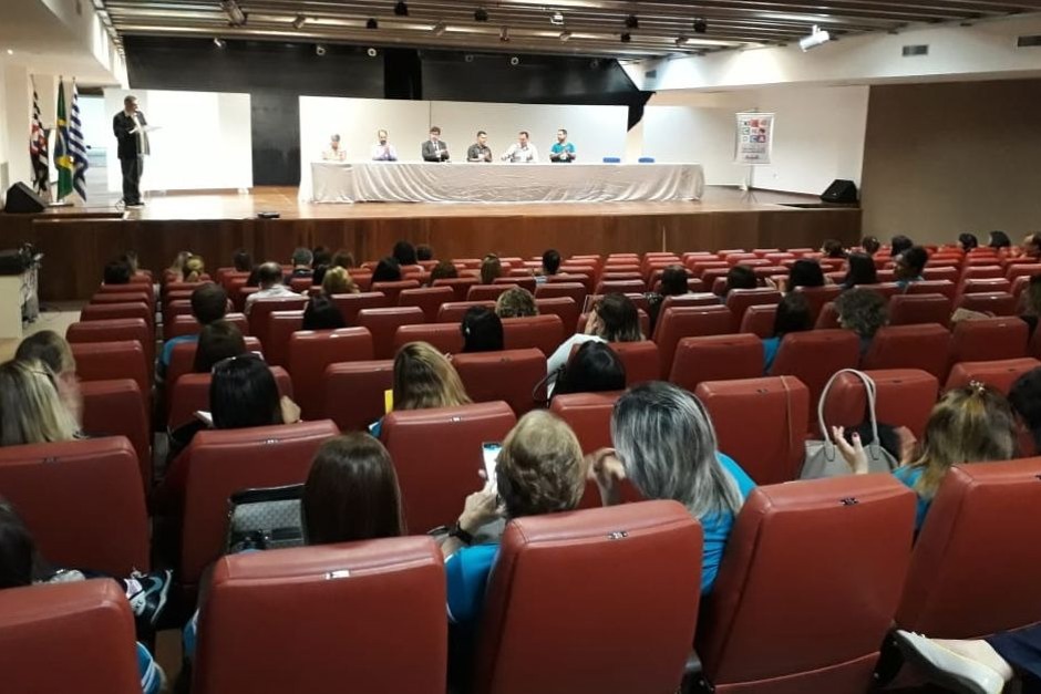 conferencia-4.jpg