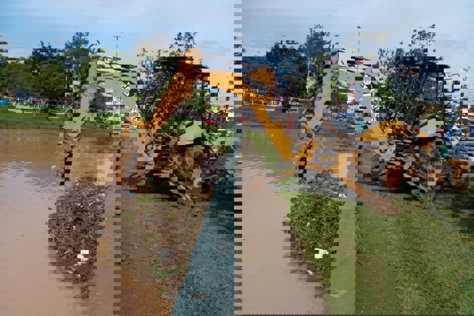 limpeza-caixa-onde-da-vazao-interlagos.jpg