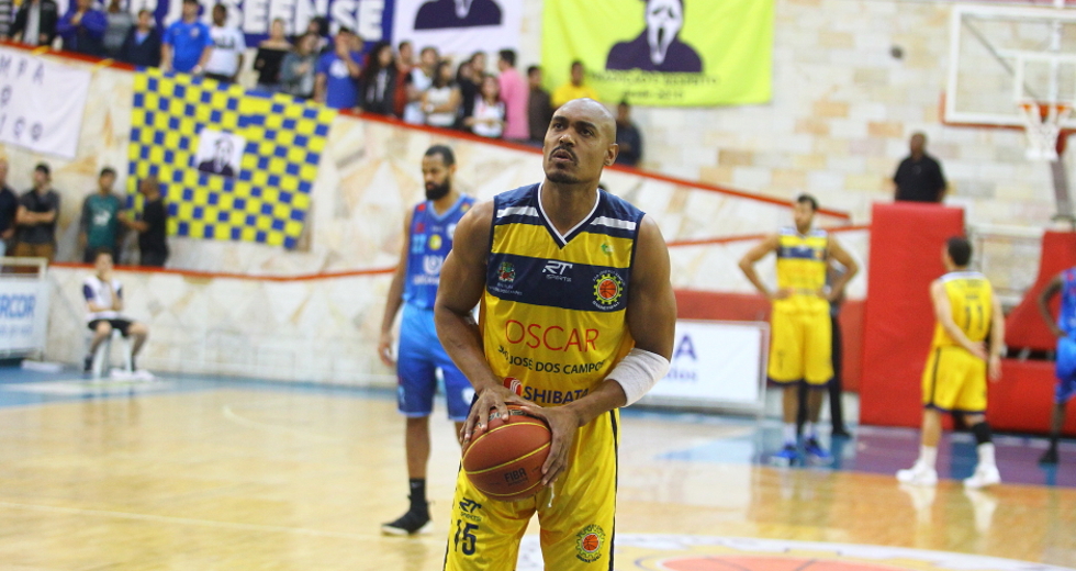 cv__1511-claudio_vieira.jpg