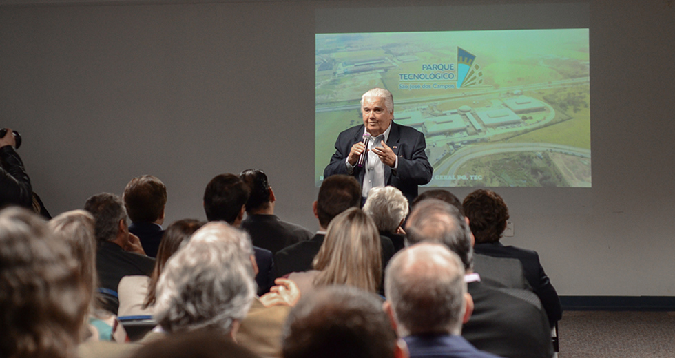 apresentacao-cidade-tecnologica-12-06-2019-lucas-cabral-30.jpg