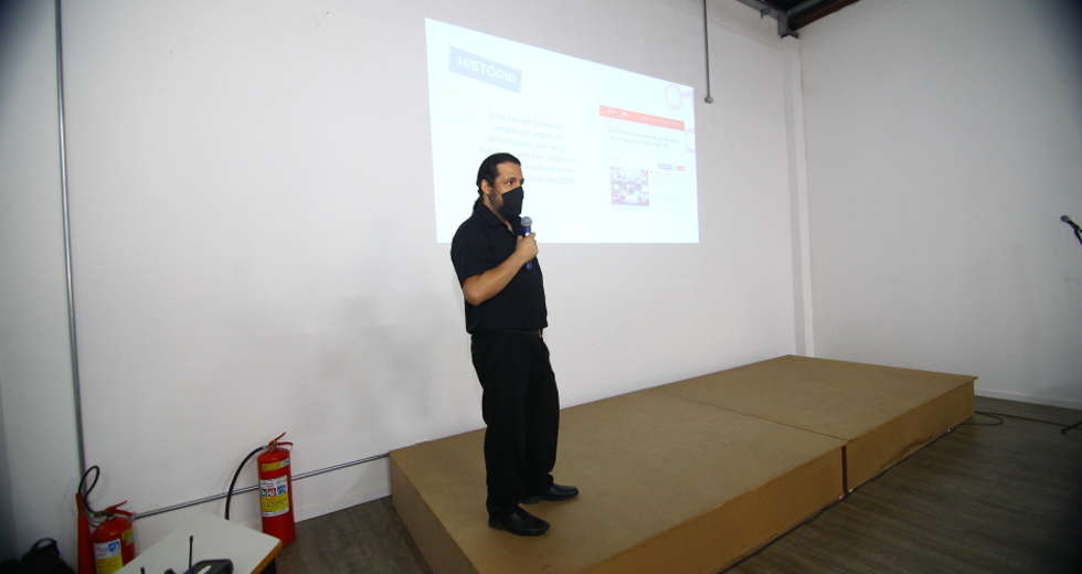 cv__7254_claudio_vieira.jpg