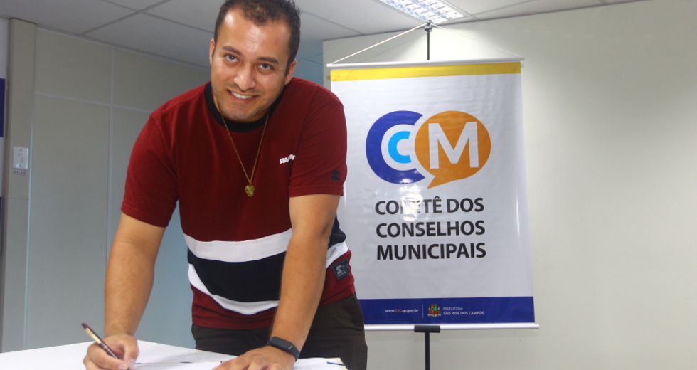 cv__9099_claudio_vieira.jpg