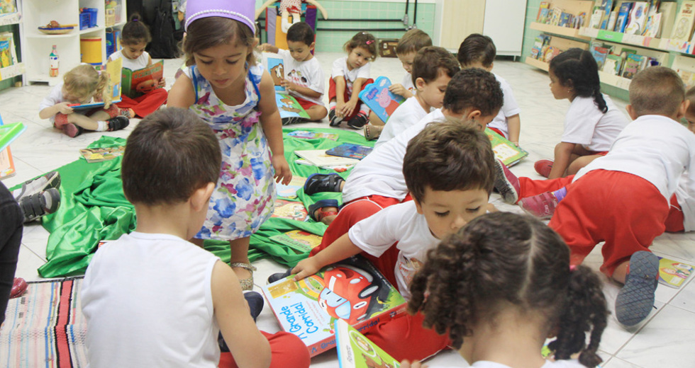 doacao_de_livros_emei_idelena-07_beto_freitas.jpg