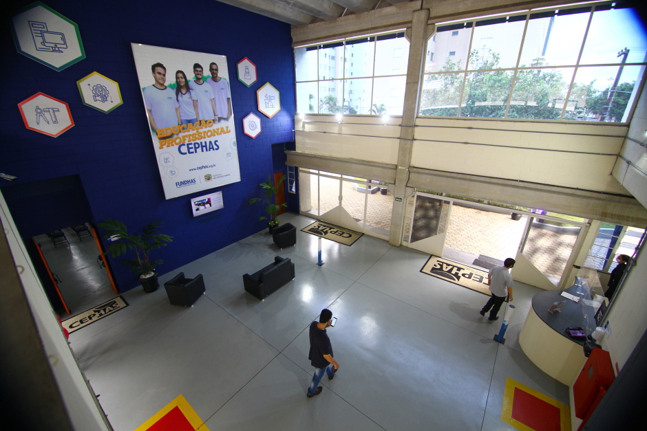 cv__8382_claudio_vieira.jpg
