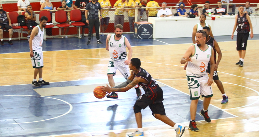 cv__4632_claudio_vieira.jpg