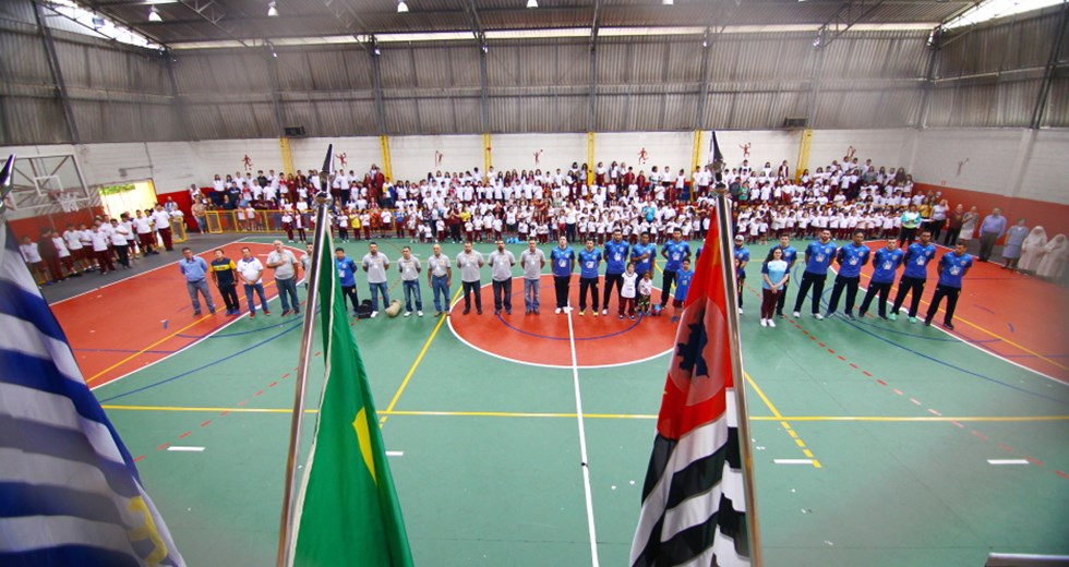 Equipe de Basquete de São José visita o Colégio Nossa Senhora Aparecida. Foto: Claudio Vieira/PMSJC. 22-03-2019