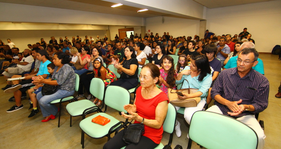 cv__6878-claudio_vieira.jpg