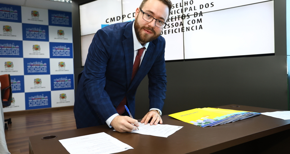 Posse dos Membros do Conselho Municipal da Pessoa com Deficiência - CMDPCD. Foto: Claudio Vieira/PMSJC 05-11-2025