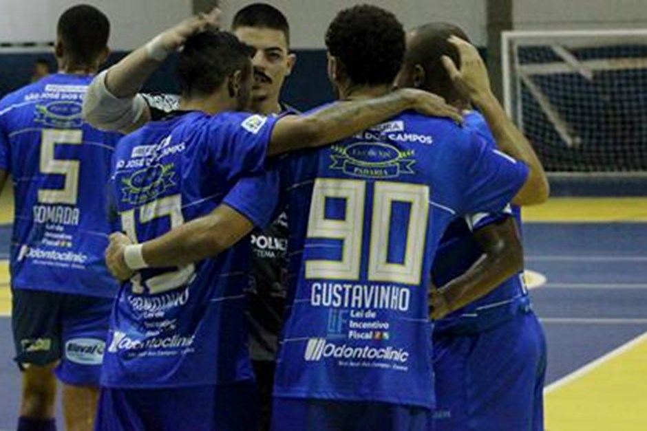 A equipe fez 7 a 0 no Guarujá pelo Campeonato Paulista
