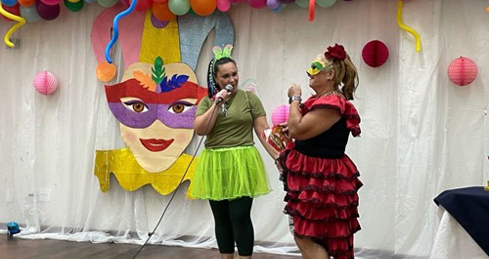 Concurso de fantasias de Carnaval na Casa do Idoso Centro