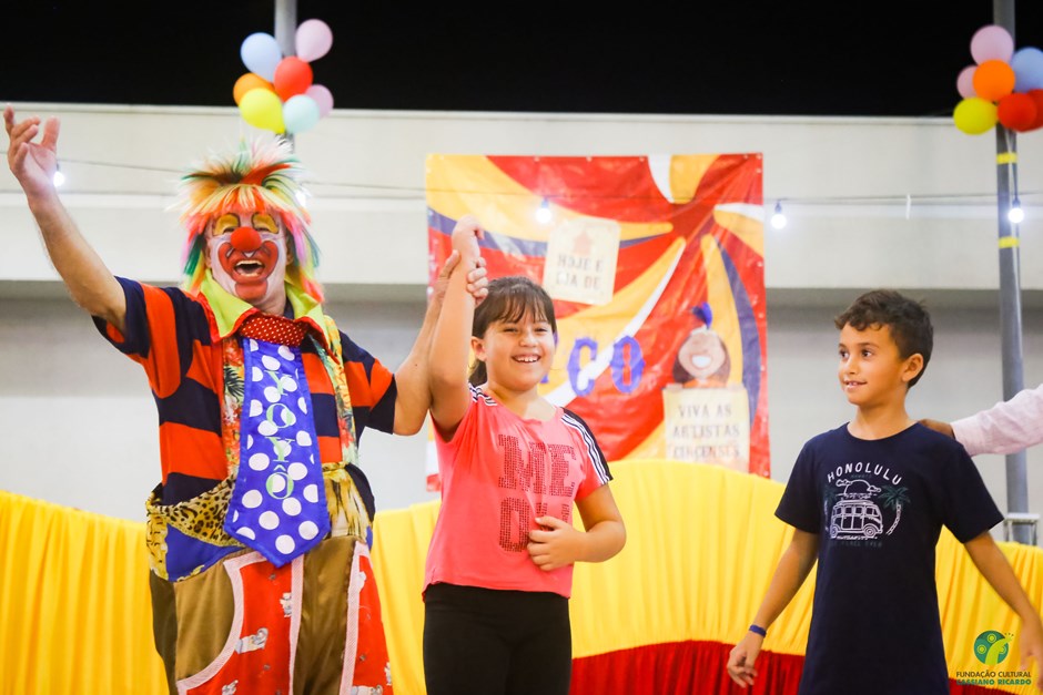 Encontro de Circo e Malabares, no Centro da Juventude 