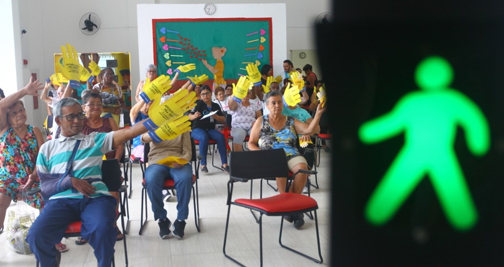 Maio Amarelo - Atividades Sensoriais de Mobilidade nas Casas do Idoso Norte. Foto: Claudio Vieira/PMSJC. 07-05-2019