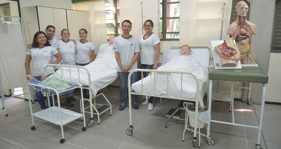 Cephas- Técnico em Enfermagem prepara para mercado em SJC
