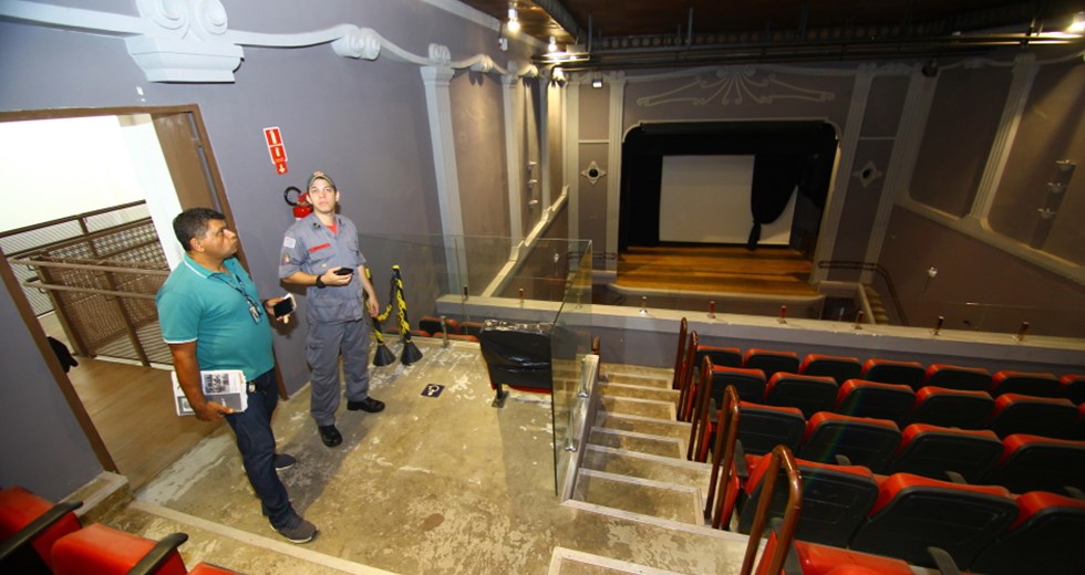 Vistoria do Corpo de Bombeiros para AVCB do Teatro Benedito Alves. Foto: Claudio Vieira/PMSJC. 14-05-2019