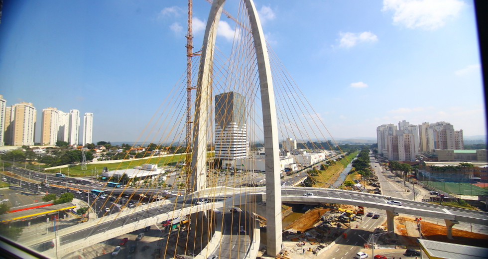 cv__3625_claudio_vieira.jpg