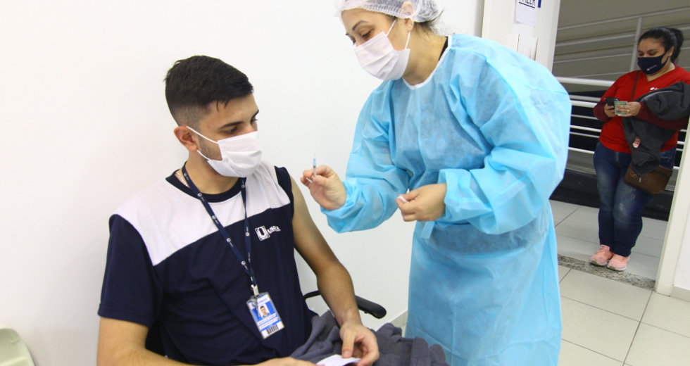 cv__9271_claudio_vieira.jpg