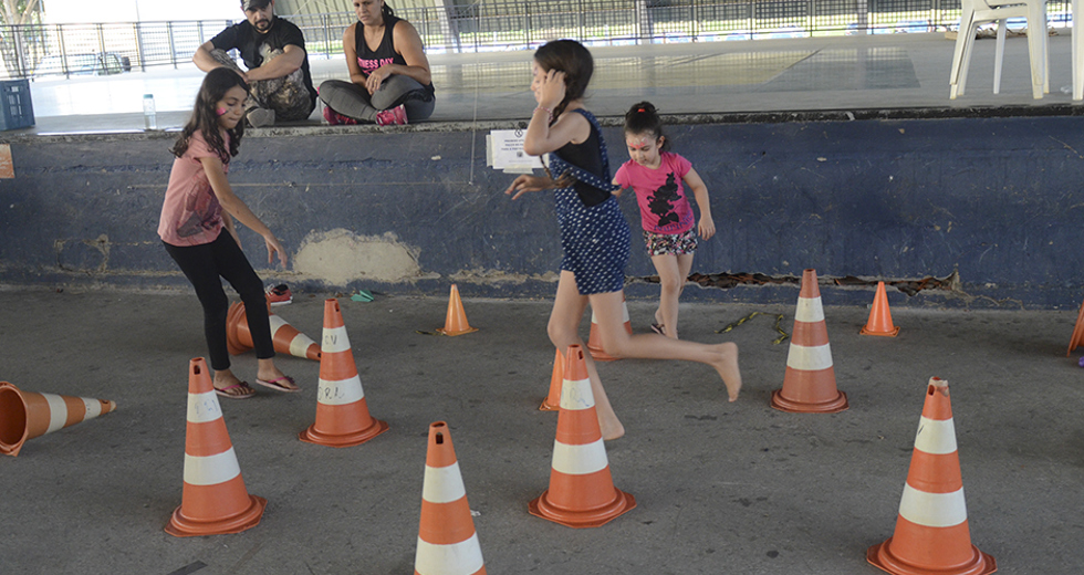 brincando-nas-ferias-pq-alberto-simoes-e-centro-da-juventude-15-09-2019-lucas-cabral-58.jpg