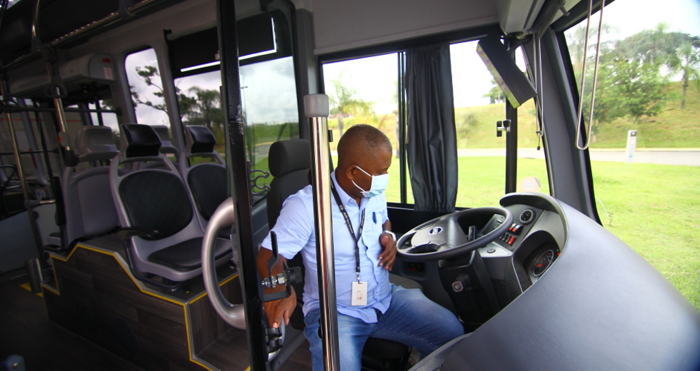 cv__6210_claudio_vieira.jpg