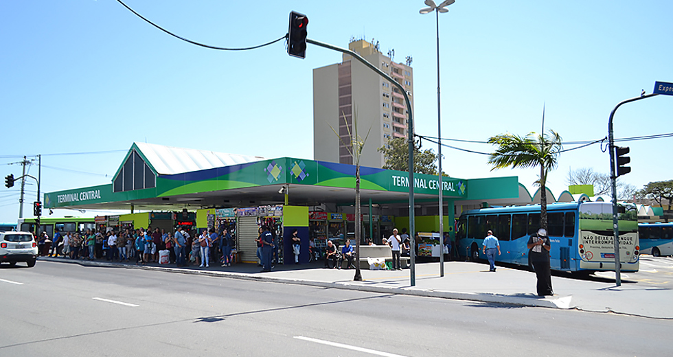 pintura-terminal-central-sjc-01-10-2019-lucas-cabral-03.jpg