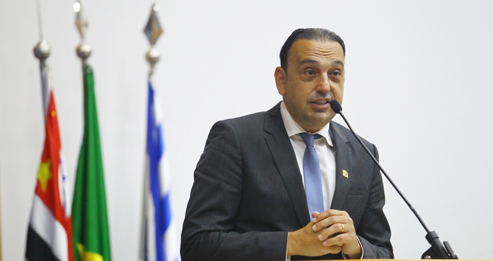cv__4884_claudio_vieira.jpg