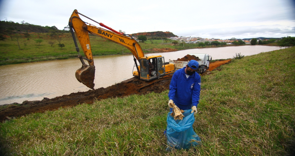 cv__7066_claudio_vieira.jpg