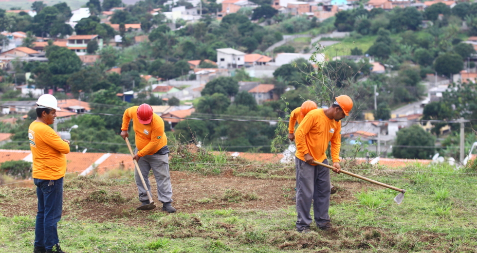 cv__4825_claudio_vieira.jpg