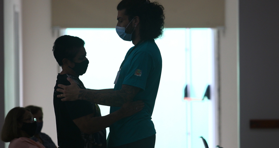 cv__6286_claudio_vieira.jpg