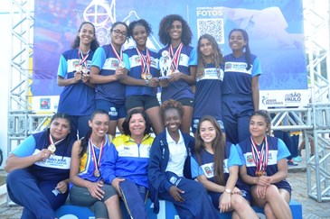 Atletismo vice-campeão no feminino e 3º no masculino dos Jogos Regionais