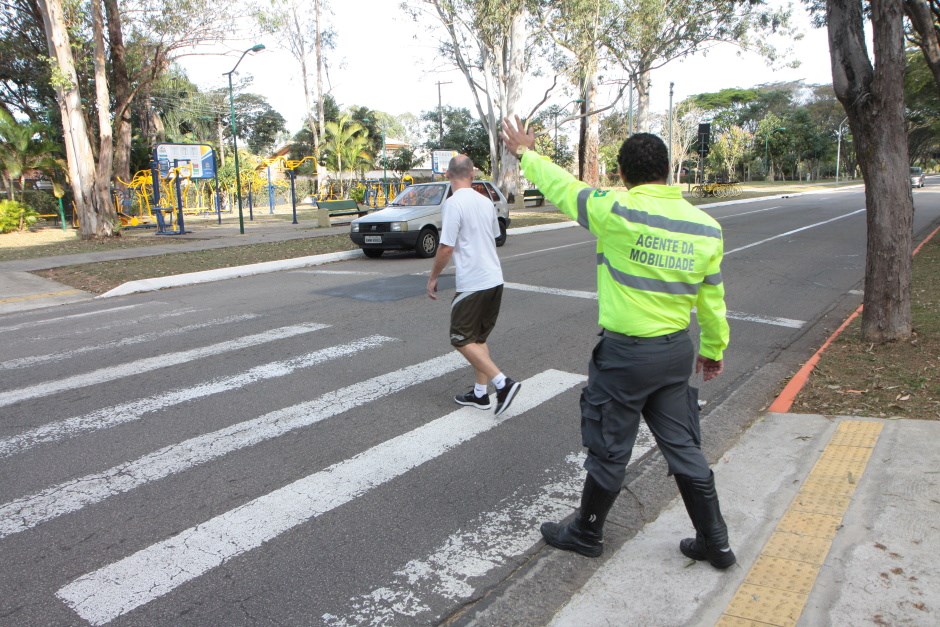 Operação Pedestre na Av Cidade Jardim  15 08 2019