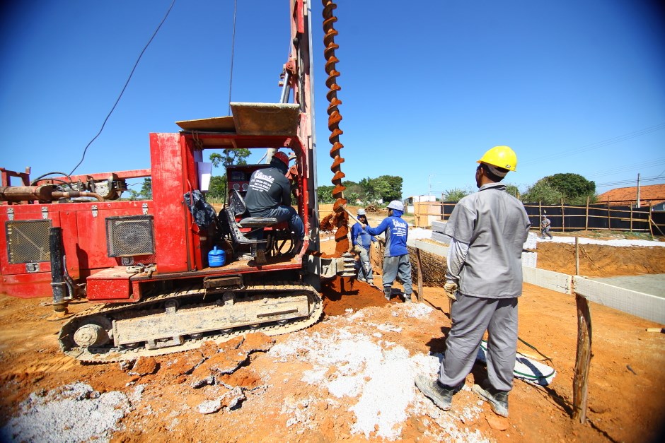 Obras de fundações na Emei Santa Hermínia no Jardim Santa Hermínia na região leste. Foto: Claudio Vieira/PMSJC. 01-10-2019