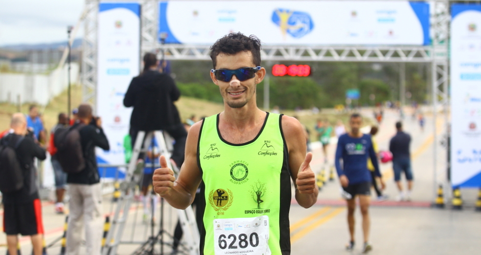 cv__3614-claudio_vieira.jpg
