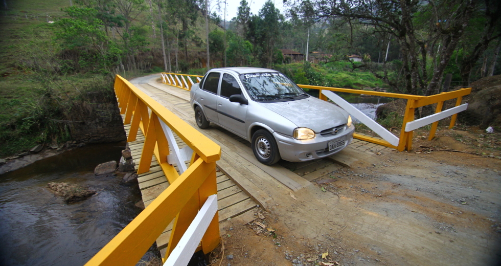 cv__7035_claudio_vieira.jpg