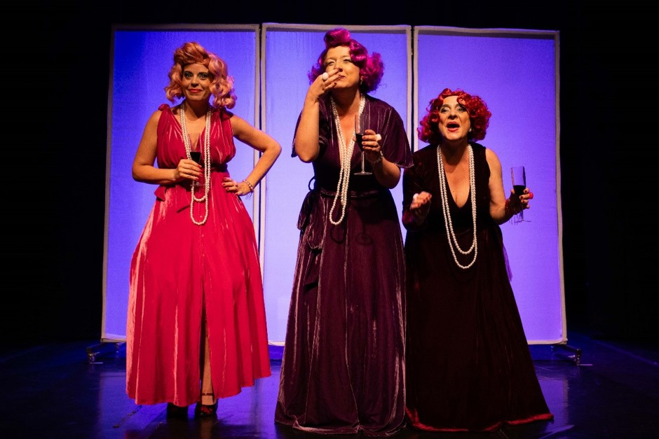 Foto: Divulgação retralhacoes.jpg