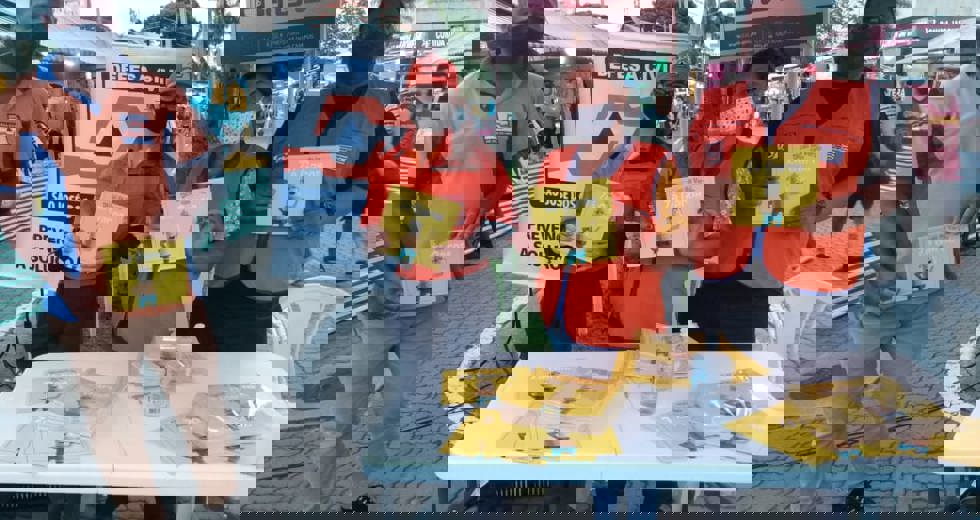 distribuicao-cartilhas-operacao-verao7.jpeg