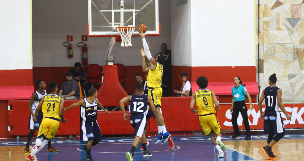 basquete-50-claudio_vieira.jpg