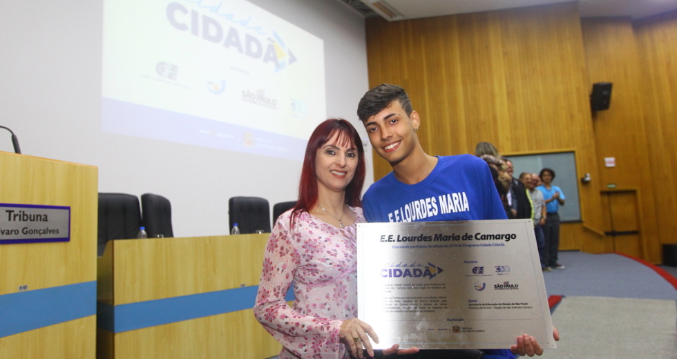 cv__7838_claudio_vieira.jpg