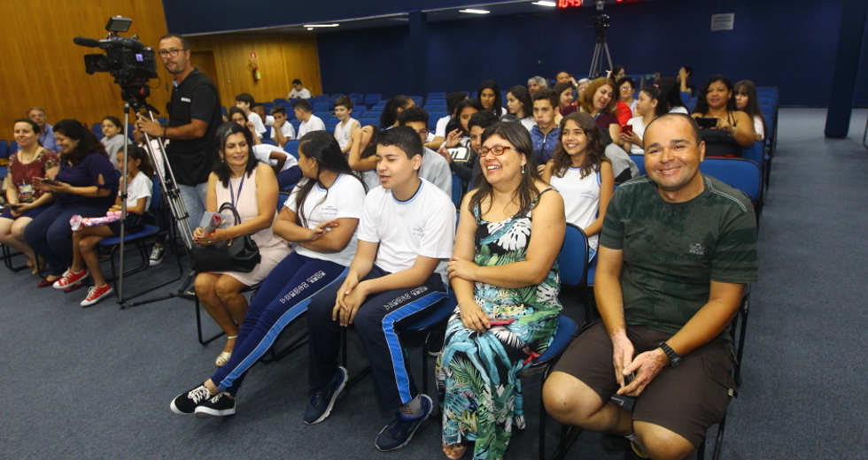 cv__2957_claudio_vieira.jpg