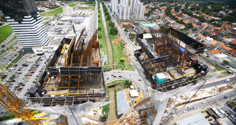 cv__8215_claudio_vieira.jpg