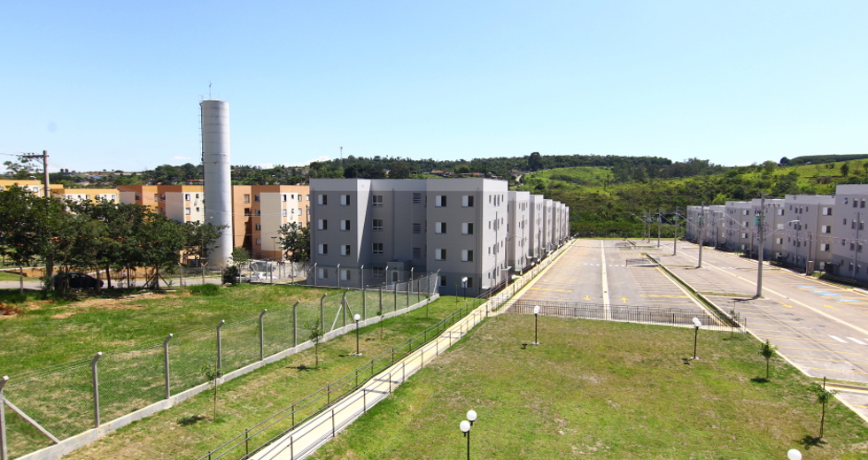 cv__9049_claudio_vieira.jpg