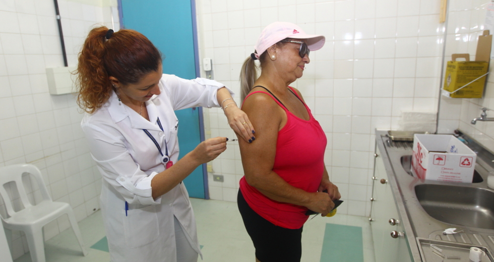 vacinac-a-o_ubs_vila_maria-01-claudio_vieira.jpg
