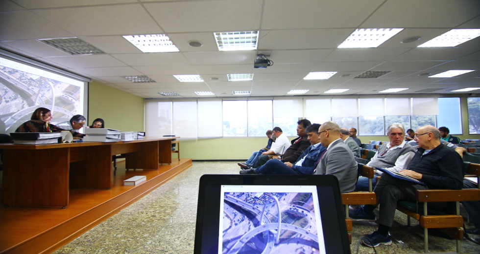 cv__9376-claudio_vieira.jpg