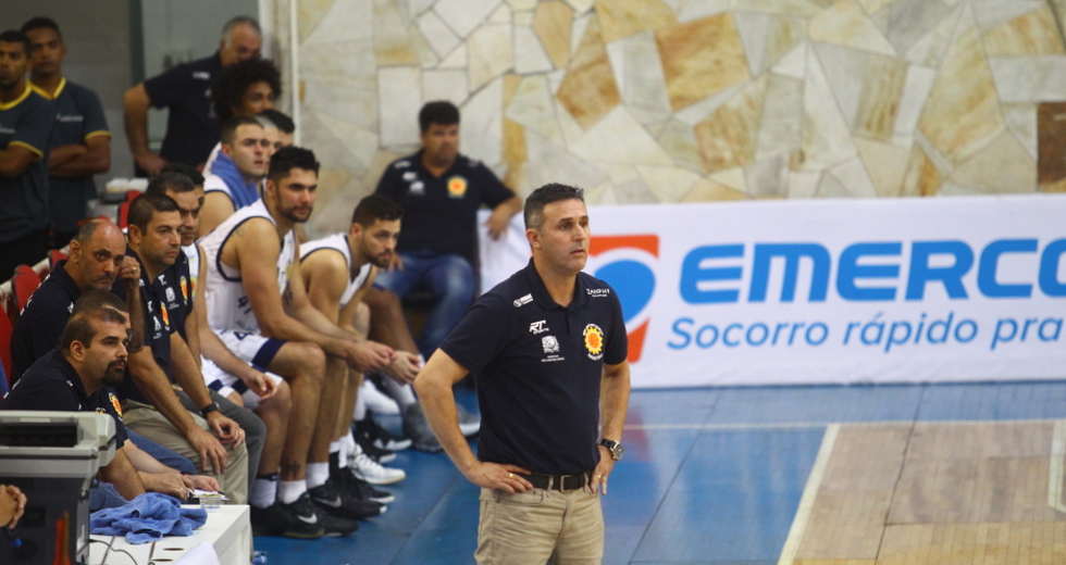 cv__7399-claudio_vieira.jpg