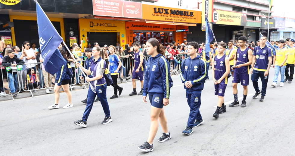 7 de Setembro Dia da Independência - Desfile cívico-militar na Rua 15 de Novembro. Foto: Claudio Vieira/PMSJC 07-09-2025