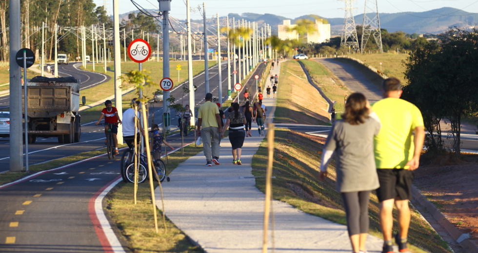 cv__8328_claudio_vieira.jpg